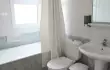 Akamanthea Holiday/13