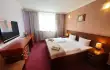 Relax Inn/7