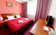 Relax Inn/9