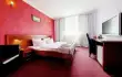 Relax Inn/6