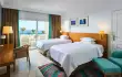 Renaissance Golden View Beach/80