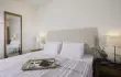 Kassandra Palace/13