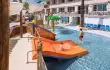Oasis Park Splash /6